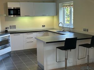 Kitchen- click for photo gallery